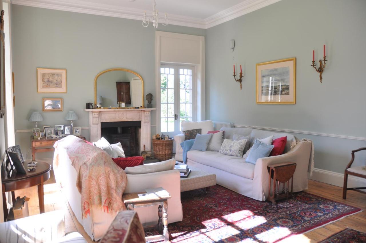 Готель Chillingham Manor Екстер'єр фото
